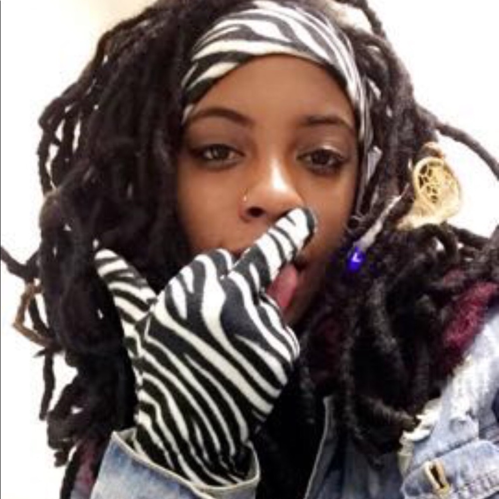 Zebra stripe glove and head band